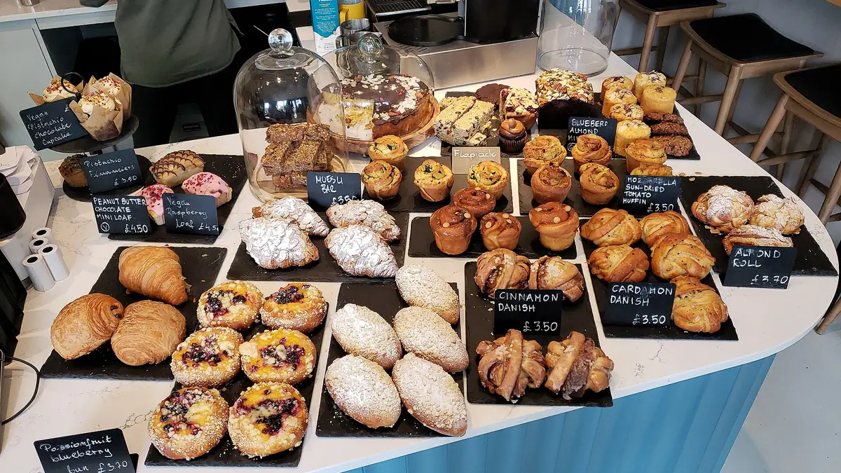 Martins Bakery – bakery in Oswaldtwistle town centre